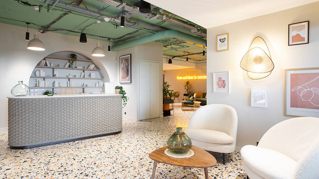 salon d'accueil entreprise